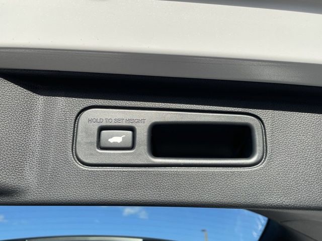 2025 Honda Pilot EX-L - Photo 13