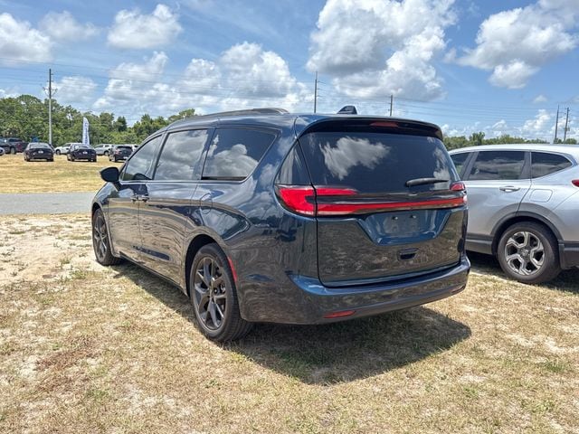 2022 Chrysler Pacifica Touring L - Photo 6