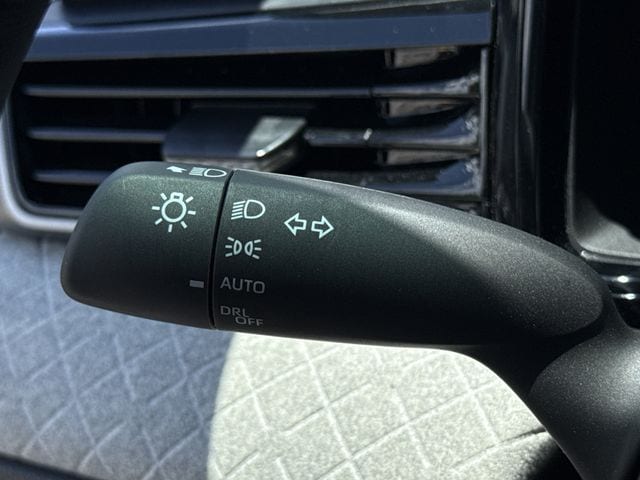 2025 Toyota Camry XLE - Photo 31