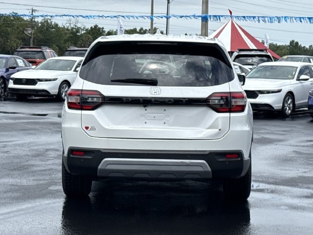 2025 Honda Pilot EX-L+ - Photo 8