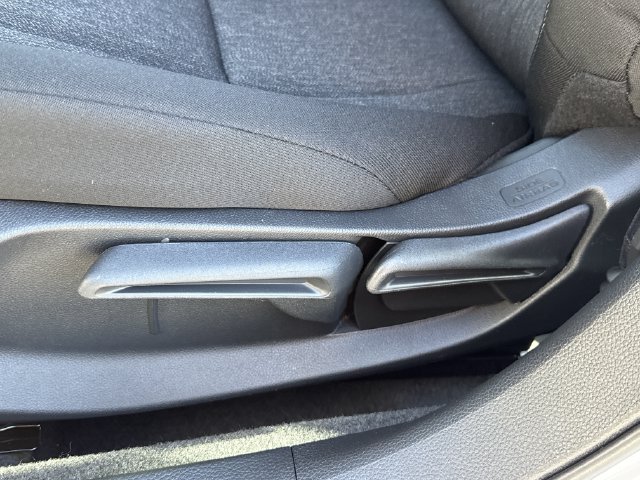 2025 Honda Accord LX - Photo 22