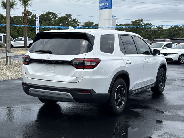 2025 Honda Pilot EX-L+ - Photo 7