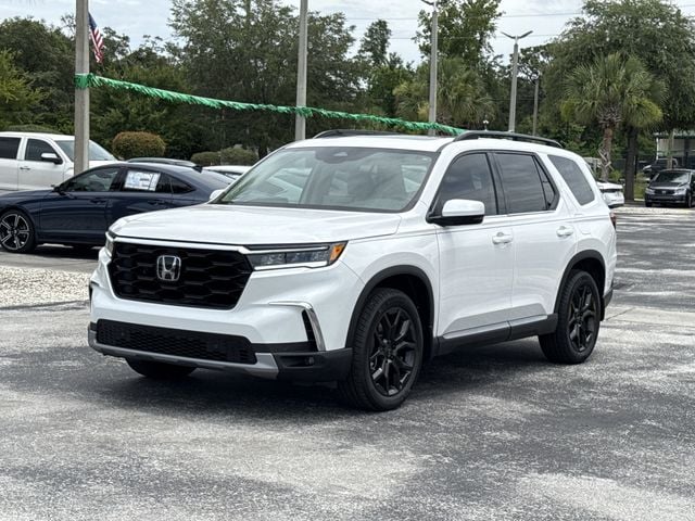 2025 Honda Pilot Touring+ - Photo 13