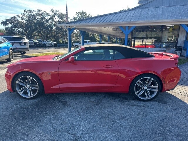 2018 Chevrolet Camaro 1LS 1LT photo 2