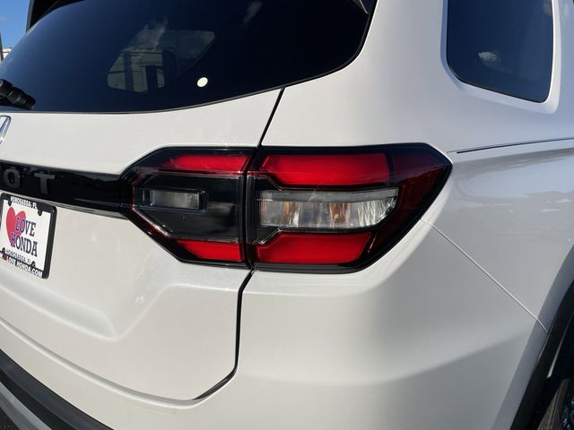 2025 Honda Pilot EX-L - Photo 11