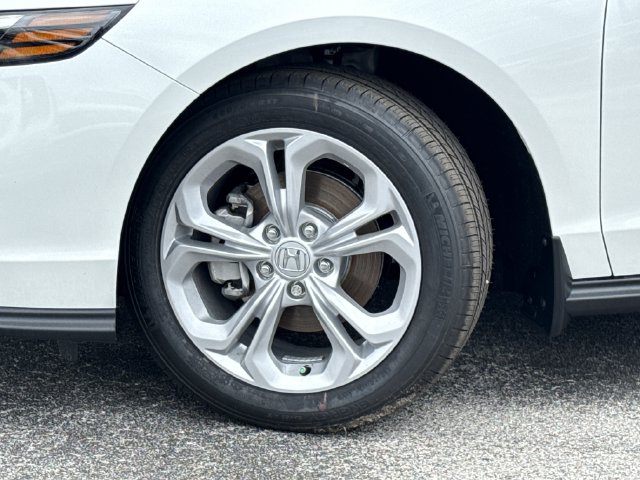 2025 Honda Accord LX - Photo 35