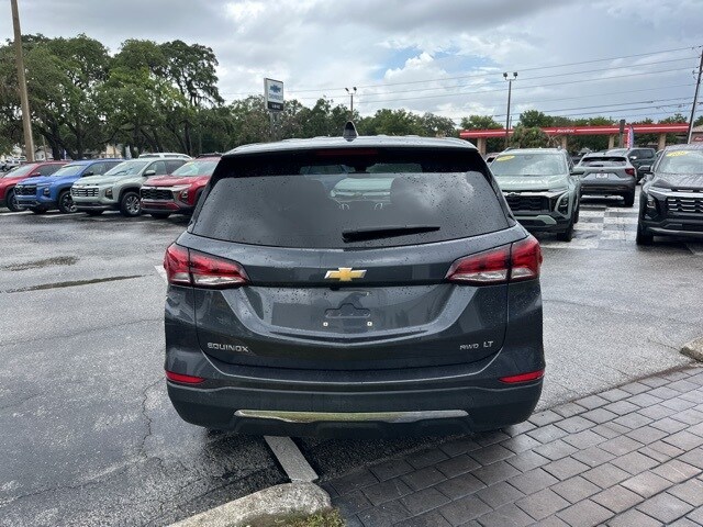 2023 Chevrolet Equinox LT photo 4