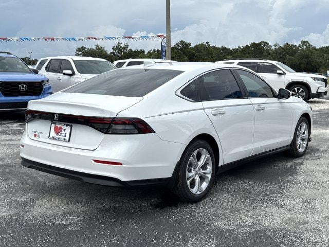 2025 Honda Accord LX - Photo 5