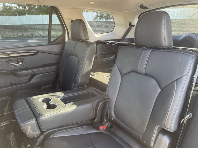 2025 Honda Pilot EX-L - Photo 19