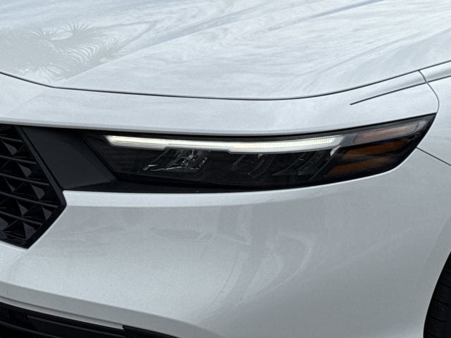 2025 Honda Accord LX - Photo 10