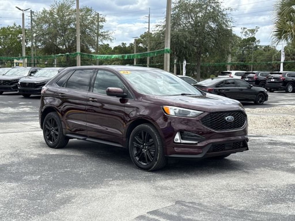 Used 2024 Ford Edge SUV