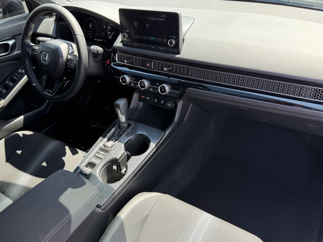 2025 Honda Civic Hatchback Sport - Photo 14