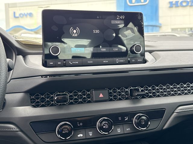 2025 Honda Accord LX - Photo 23