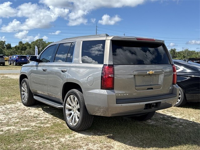 2019 Chevrolet Tahoe LT photo 4