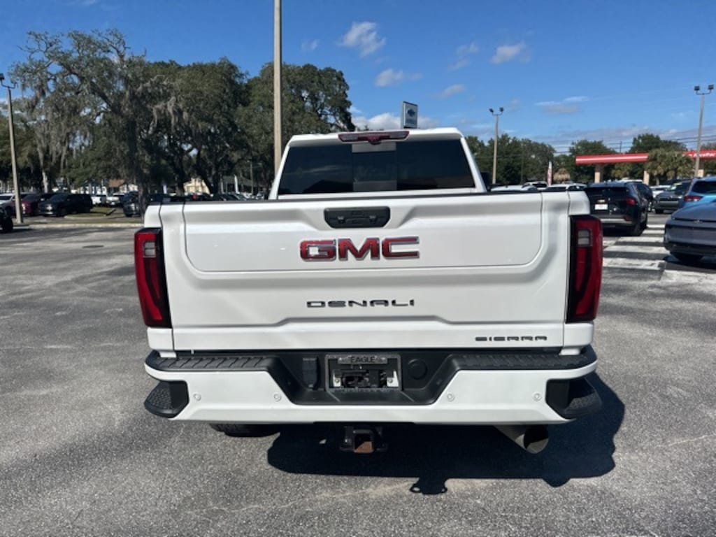 Used 2024 GMC Sierra 2500 HD Denali Truck Crew Cab