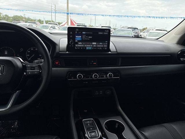 2025 Honda Pilot EX-L+ - Photo 22
