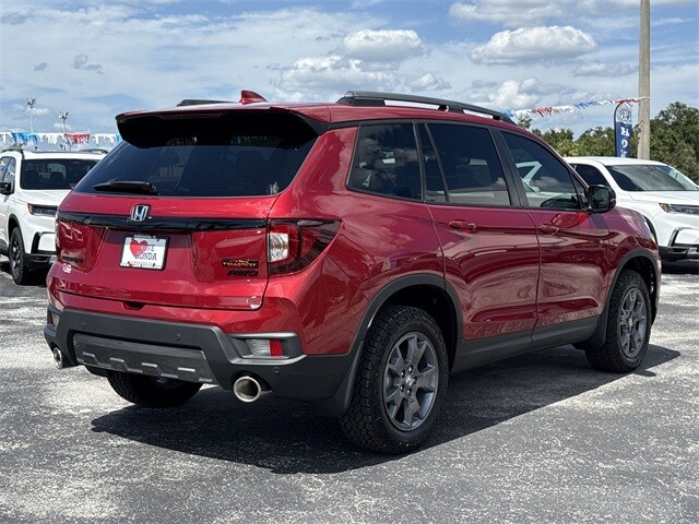 2025 Honda Passport TrailSport photo 3