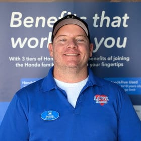 Staff member Dustin Sicois from e0fbc8baab5d
