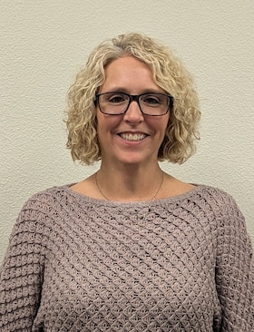 Staff member Lorie Westfall from c59cc41dfaf3