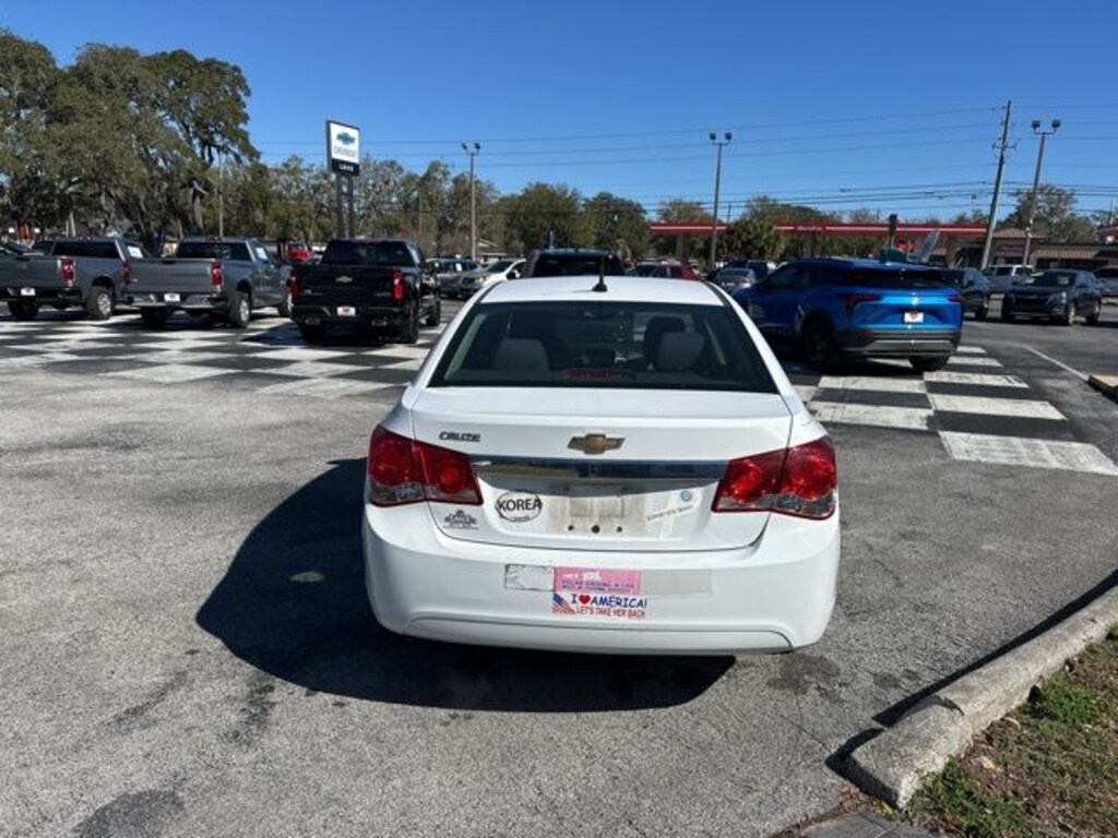 Used 2014 Chevrolet Cruze LS Auto Sedan