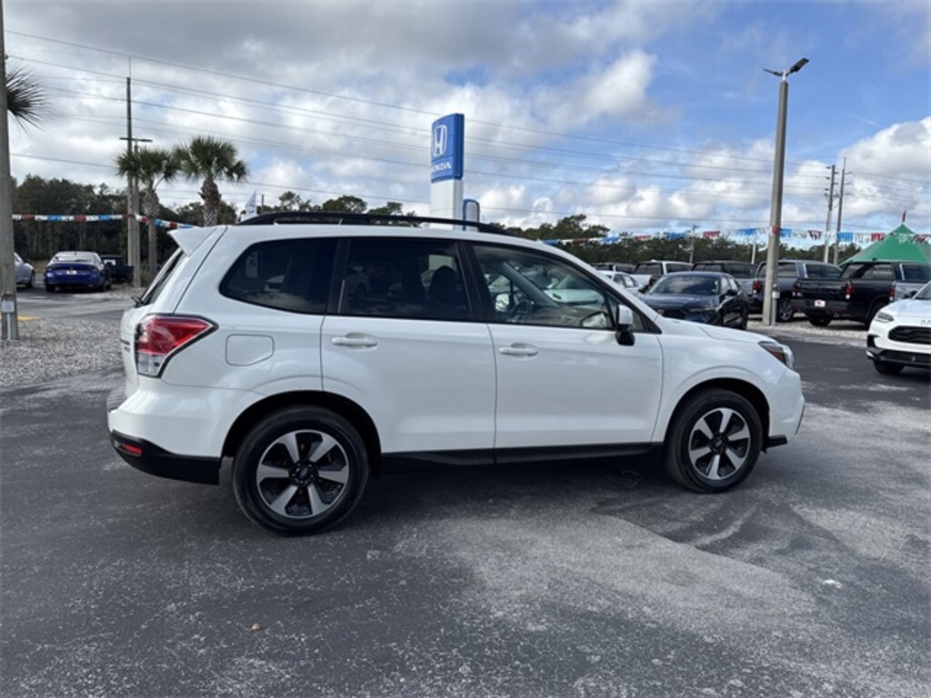 Used 2017 Subaru Forester 2.5i Premium SUV