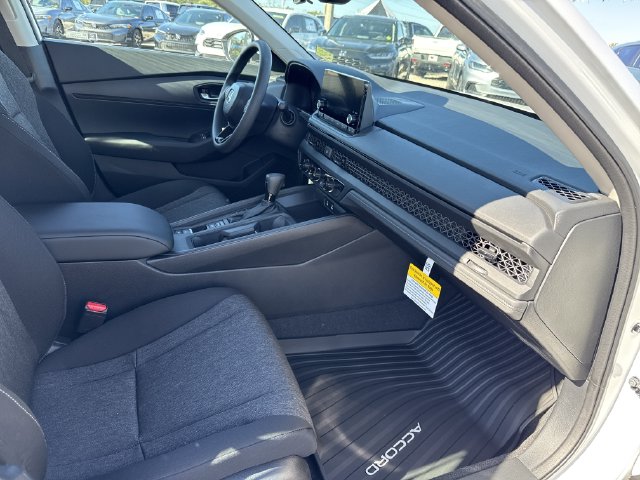 2025 Honda Accord LX - Photo 14