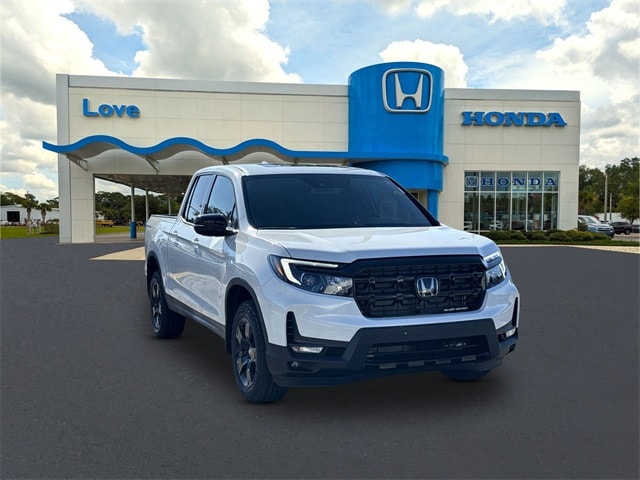 2026 Honda Ridgeline Black Edition's photo