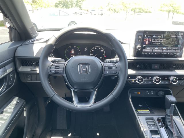 2025 Honda CR-V Sport-L - Photo 17