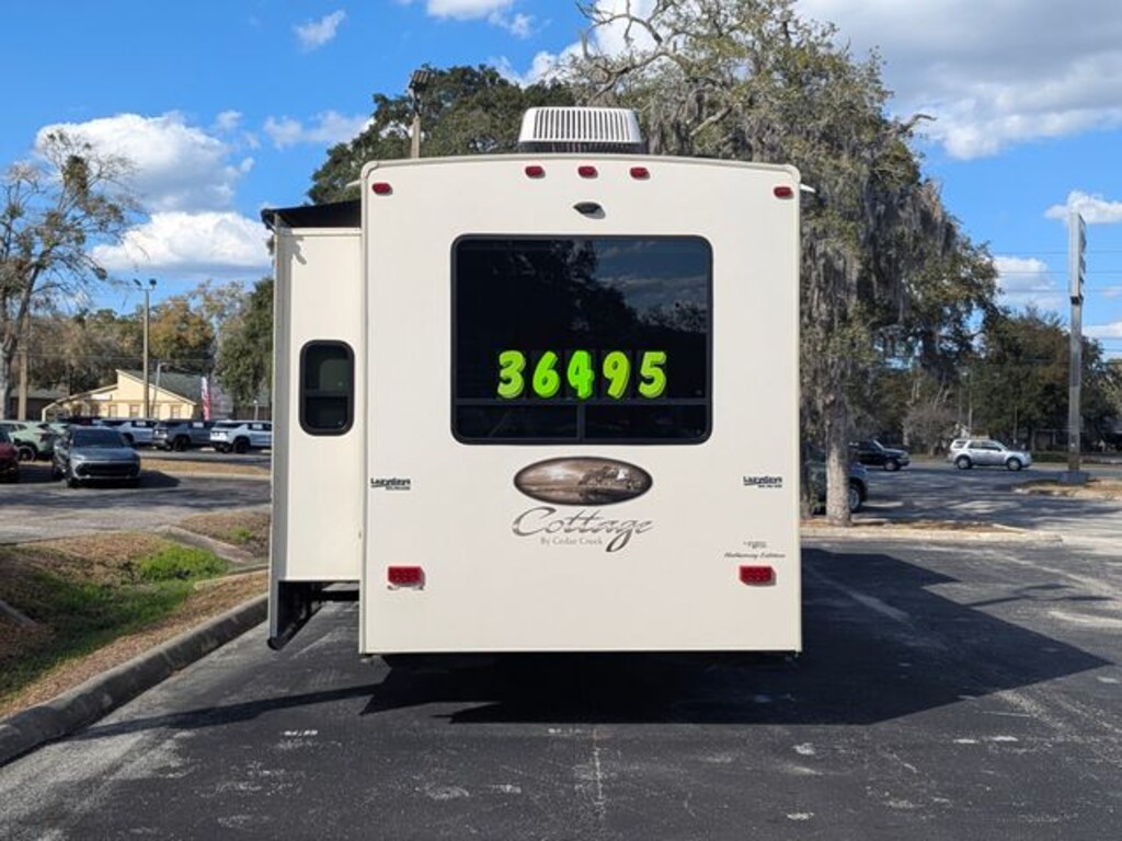 Used 2020 Cedar Creek Cottage Hathaway Edition 40CFK2 RV