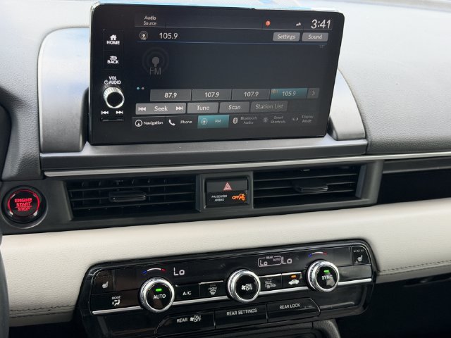 2024 Honda Pilot Touring - Photo 25