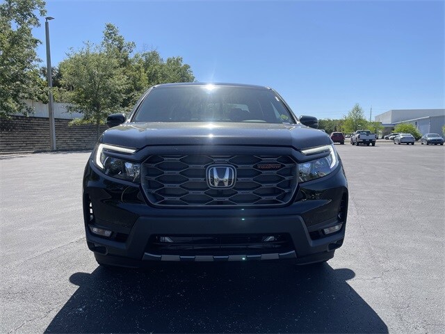 2025 Honda Ridgeline TrailSport photo 2