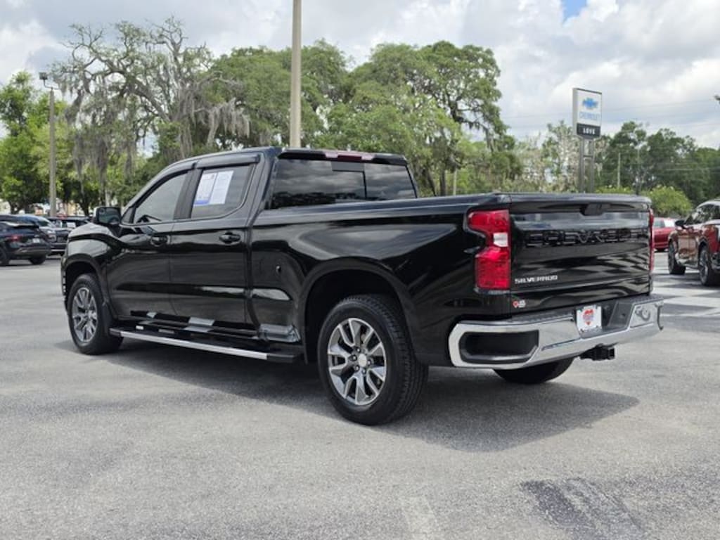 Used 2022 Chevrolet Silverado 1500 LTD LT w/1LT Truck Crew Cab