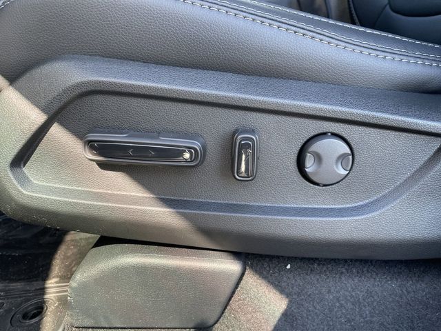 2025 Honda Pilot EX-L - Photo 22