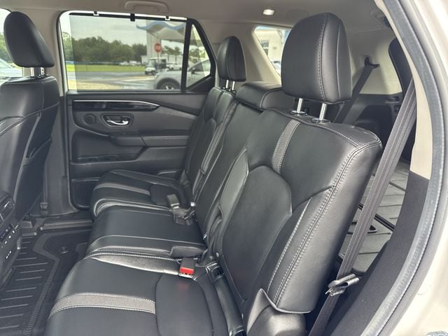 2025 Honda Pilot EX-L+ - Photo 24