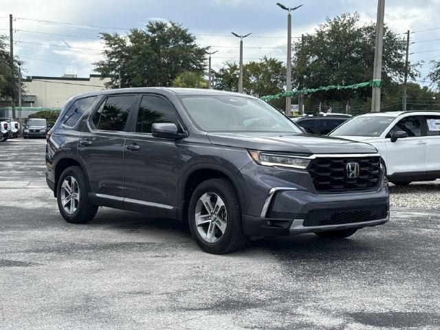 2025 Honda Pilot EX-L - Photo 2
