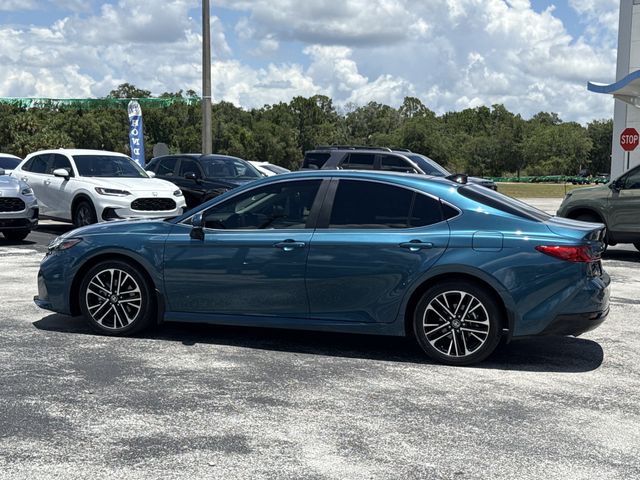 2025 Toyota Camry XLE - Photo 9