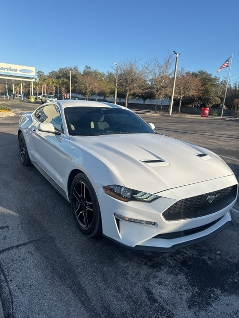 2021 Ford Mustang EcoBoost
