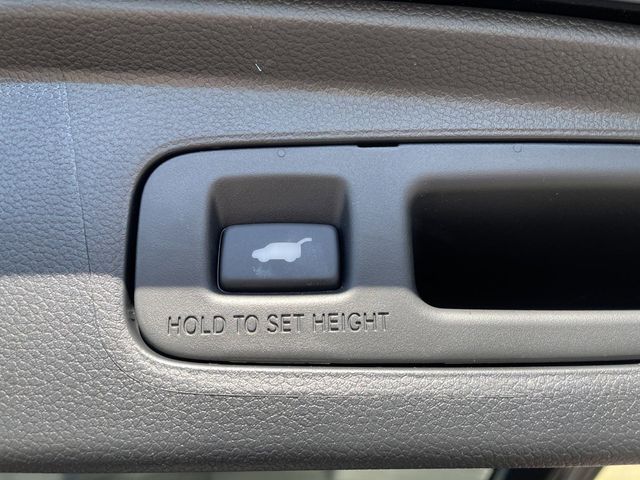 2025 Honda CR-V Sport-L - Photo 13