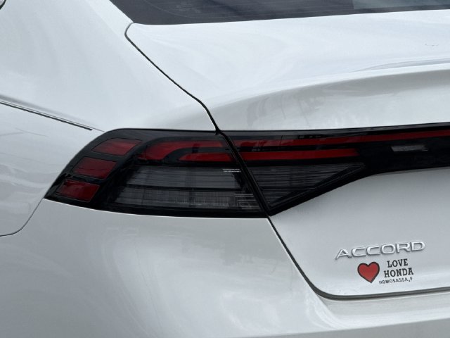 2025 Honda Accord LX - Photo 11