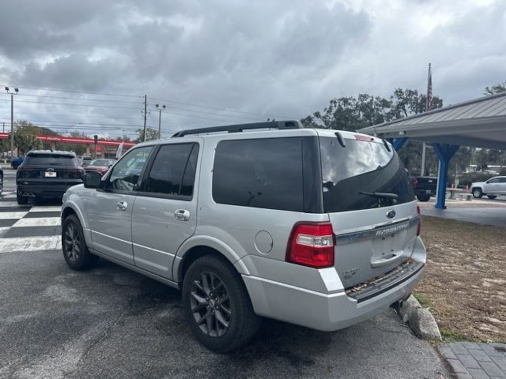 Used 2017 Ford Expedition Limited SUV