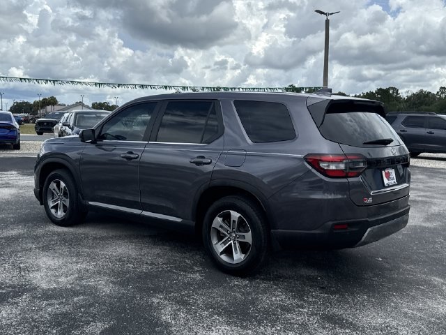 2025 Honda Pilot EX-L - Photo 10