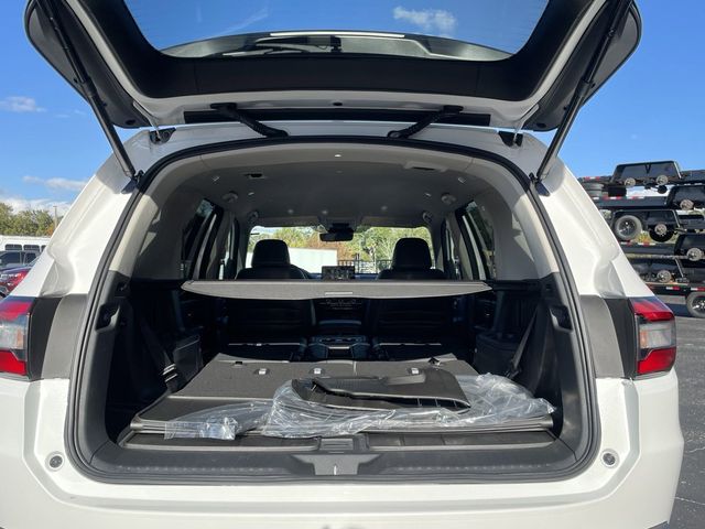 2025 Honda Pilot EX-L - Photo 12