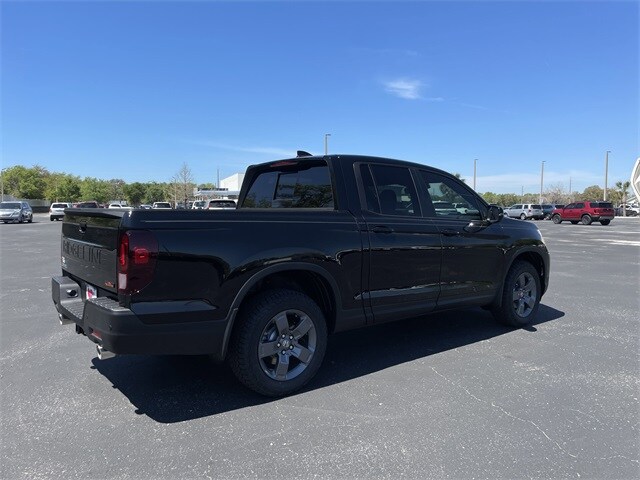 2025 Honda Ridgeline TrailSport photo 4