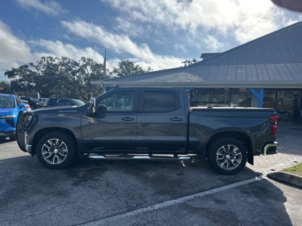 Used 2019 Chevrolet Silverado 1500 LT Truck Crew Cab