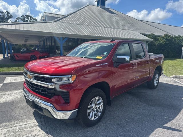2024 Chevrolet Silverado 1500 LT Crew Cab Short Box's photo