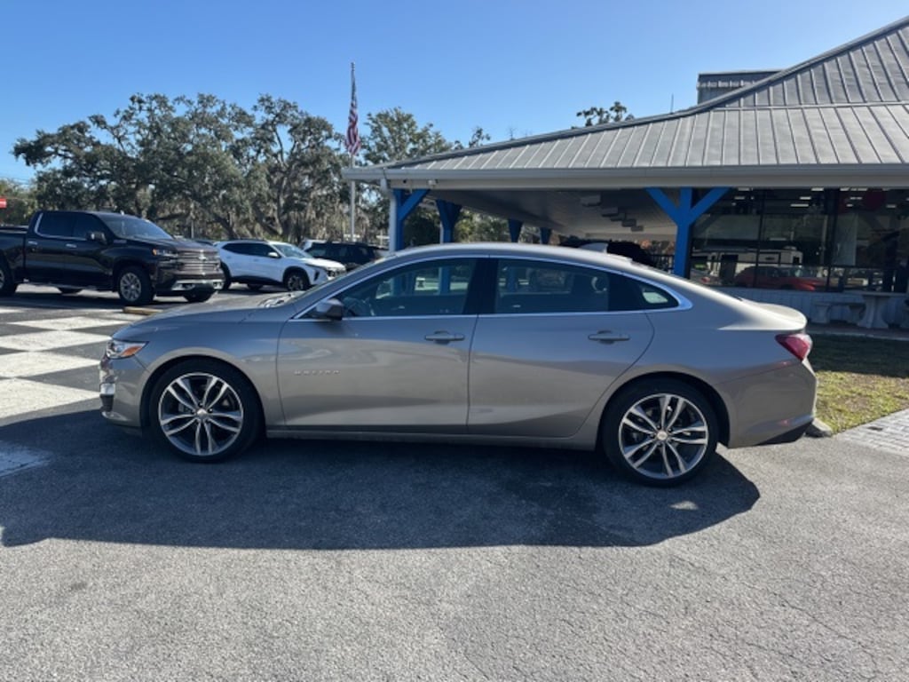 Used 2024 Chevrolet Malibu 2LT Sedan