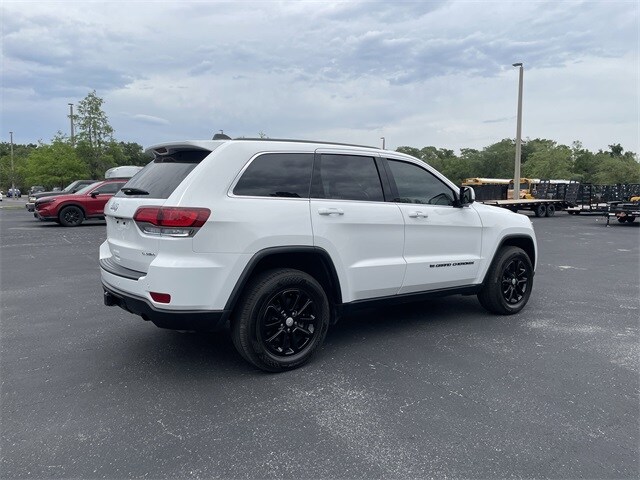 2022 Jeep Cherokee Laredo X photo 4