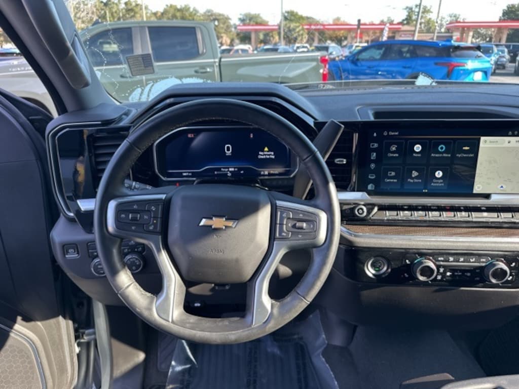 Used 2024 Chevrolet Silverado 1500 LT Truck Crew Cab