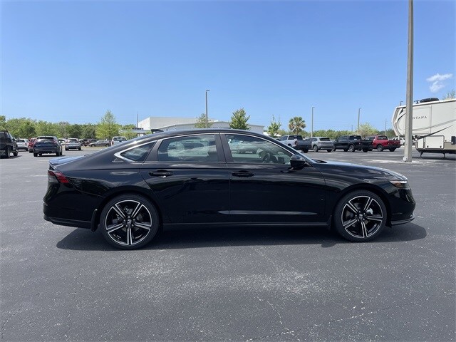 2025 Honda Accord Hybrid Sport photo 3
