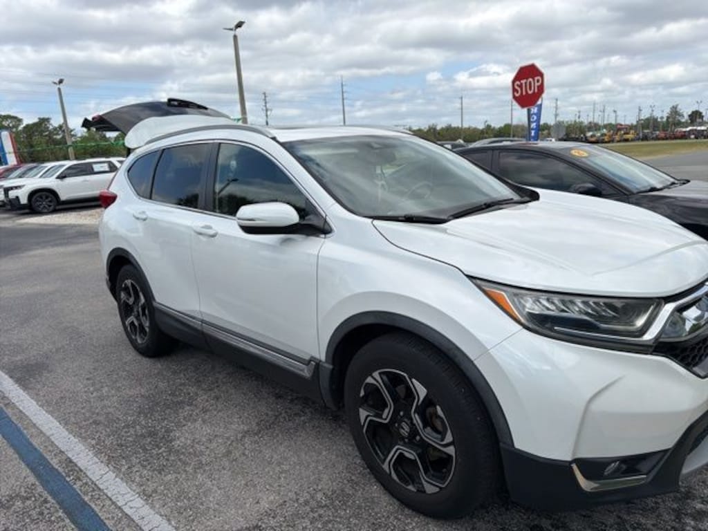 Used 2019 Honda CR-V Touring 2WD SUV